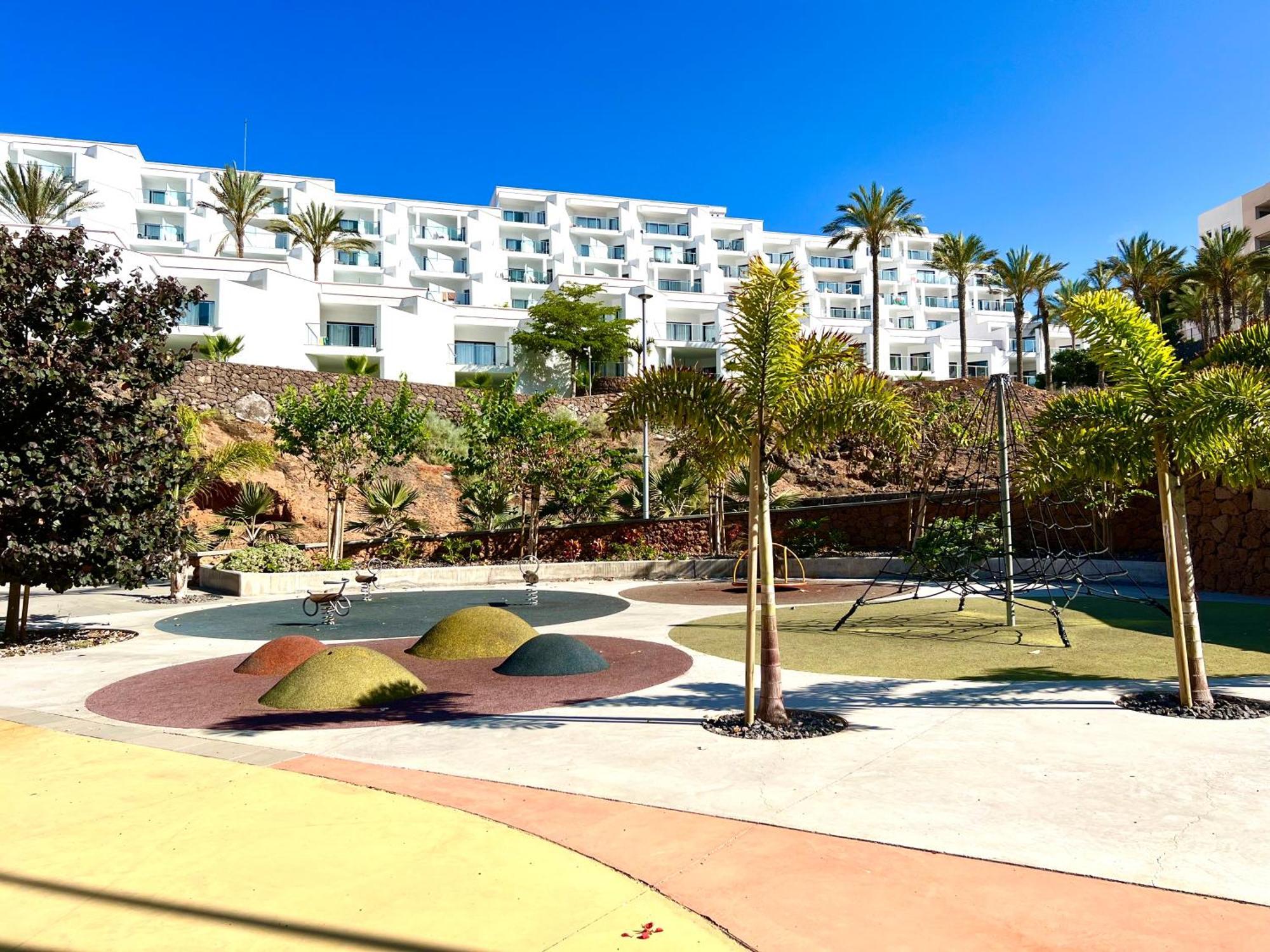 Cozy Apartment In Playa Paraiso Costa Adeje  Exterior foto