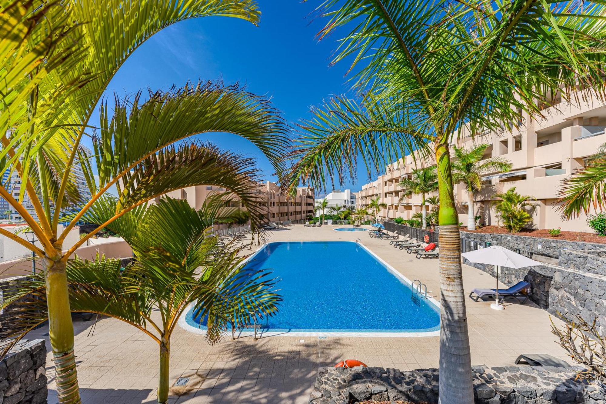 Cozy Apartment In Playa Paraiso Costa Adeje  Exterior foto